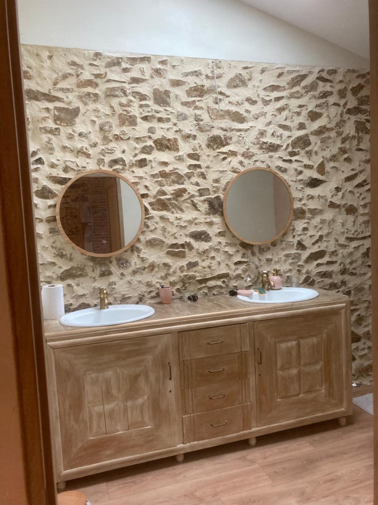 Premier Etage D Une Jolie Maison A La Campagne Montravers Esterno foto